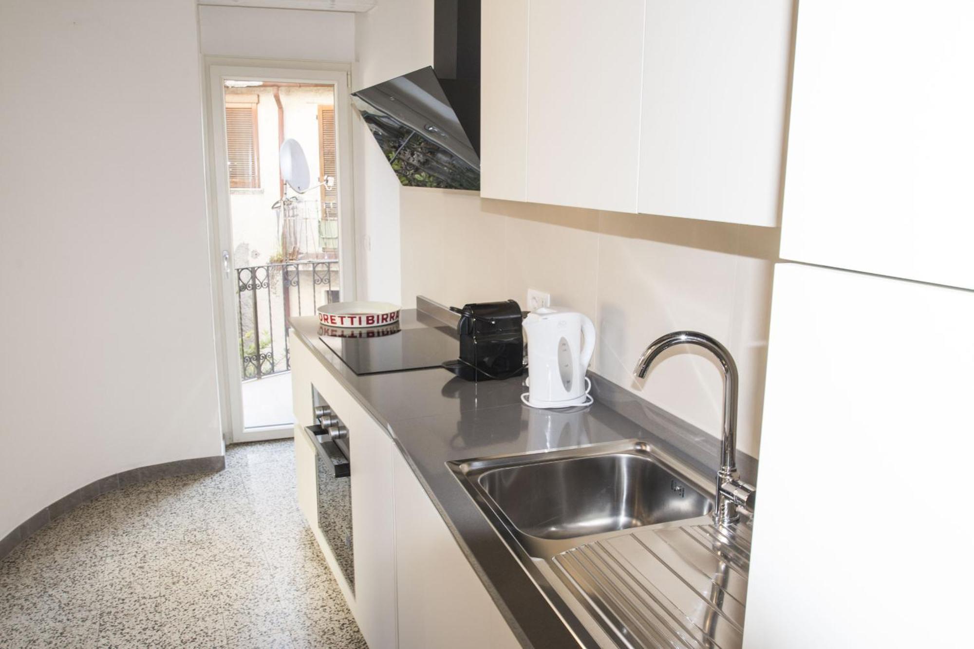 Appartement Casa Lea à Castelveccana Extérieur photo